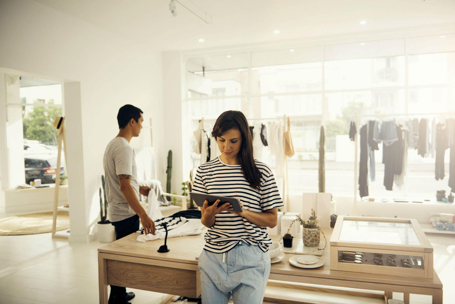 7 reasons to take your brick-and-mortar store online