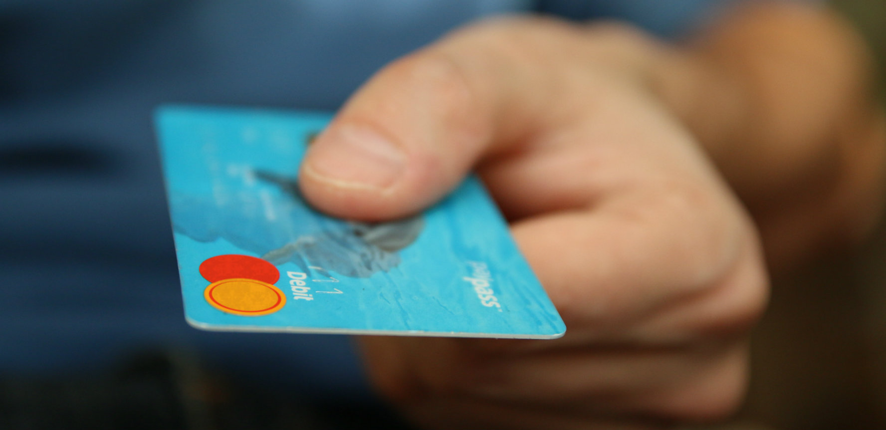 3 ways merchants can minimize the risk of credit card fraud