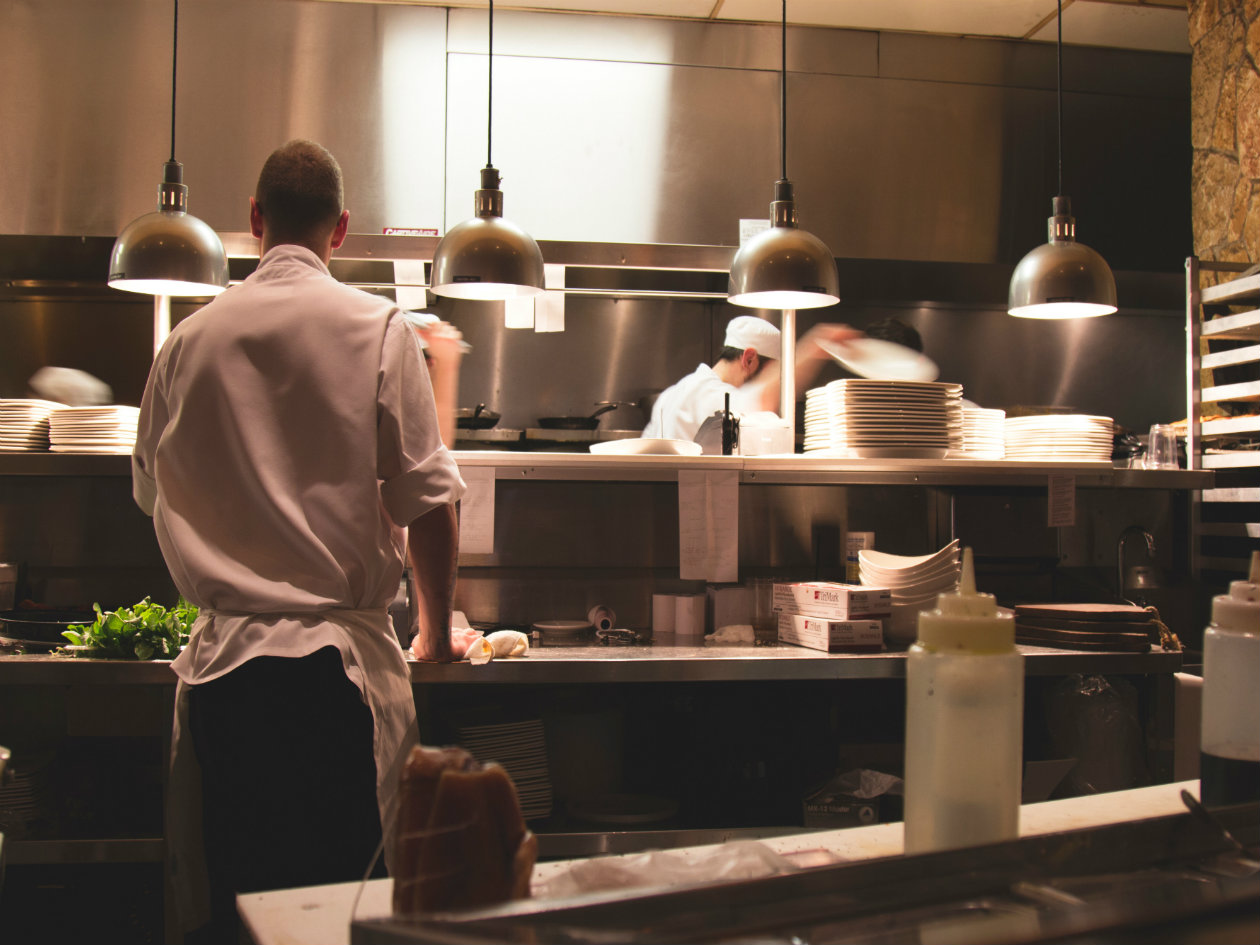 3 Reasons to Use a Restaurant Kitchen Display System