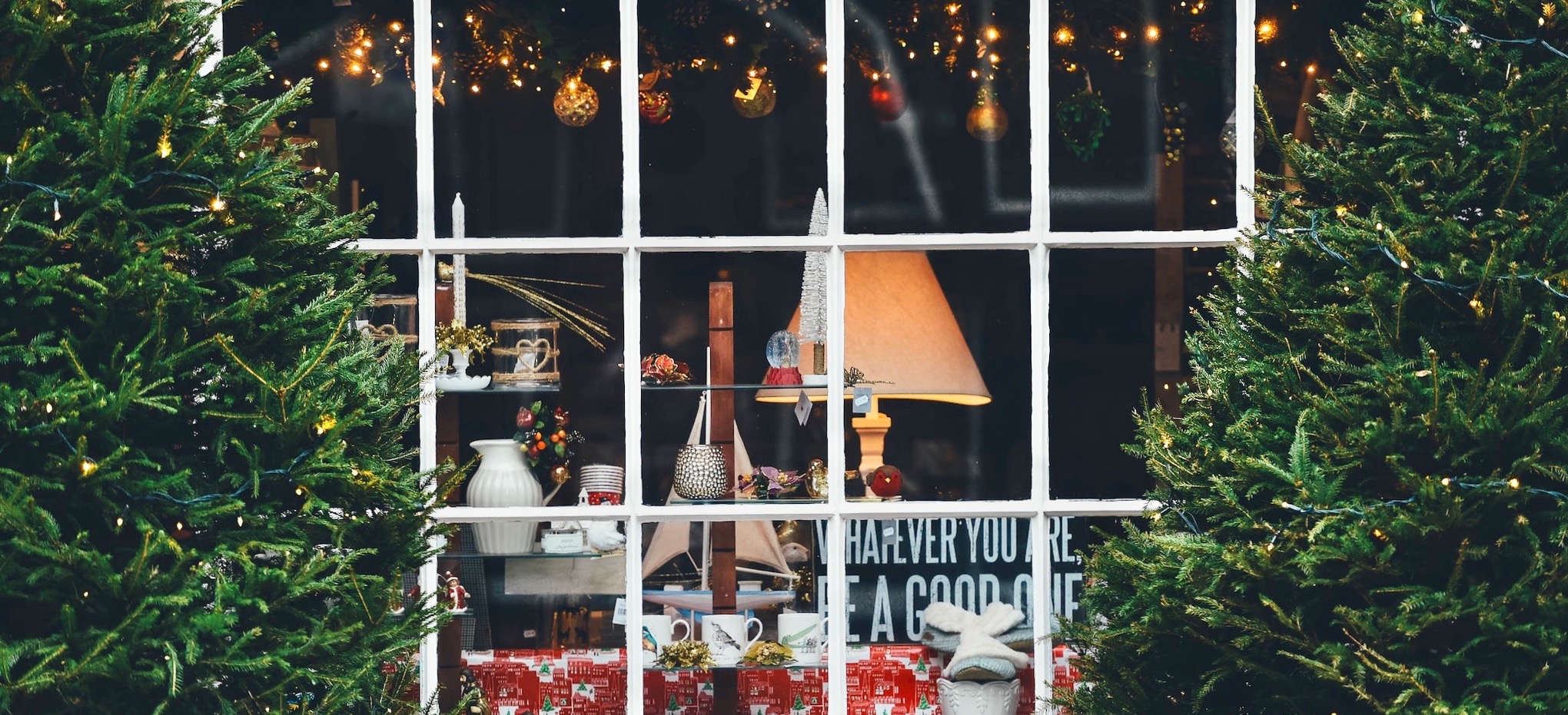 Retail onderzoek: 60% van de Belgen verkiest winkels boven webshops tijdens de feestdagen