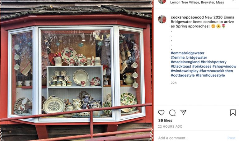 The Retailer’s Guide to Effective Retail Window Displays (With Examples ...