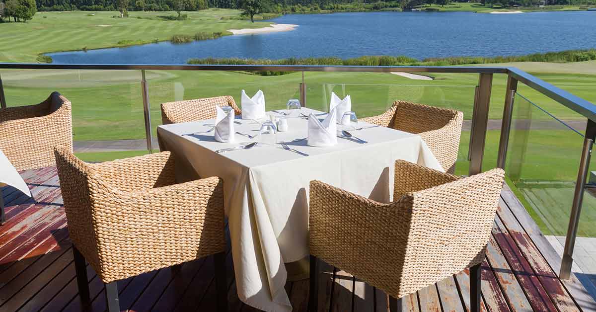 The Golf Course Restaurant Guide