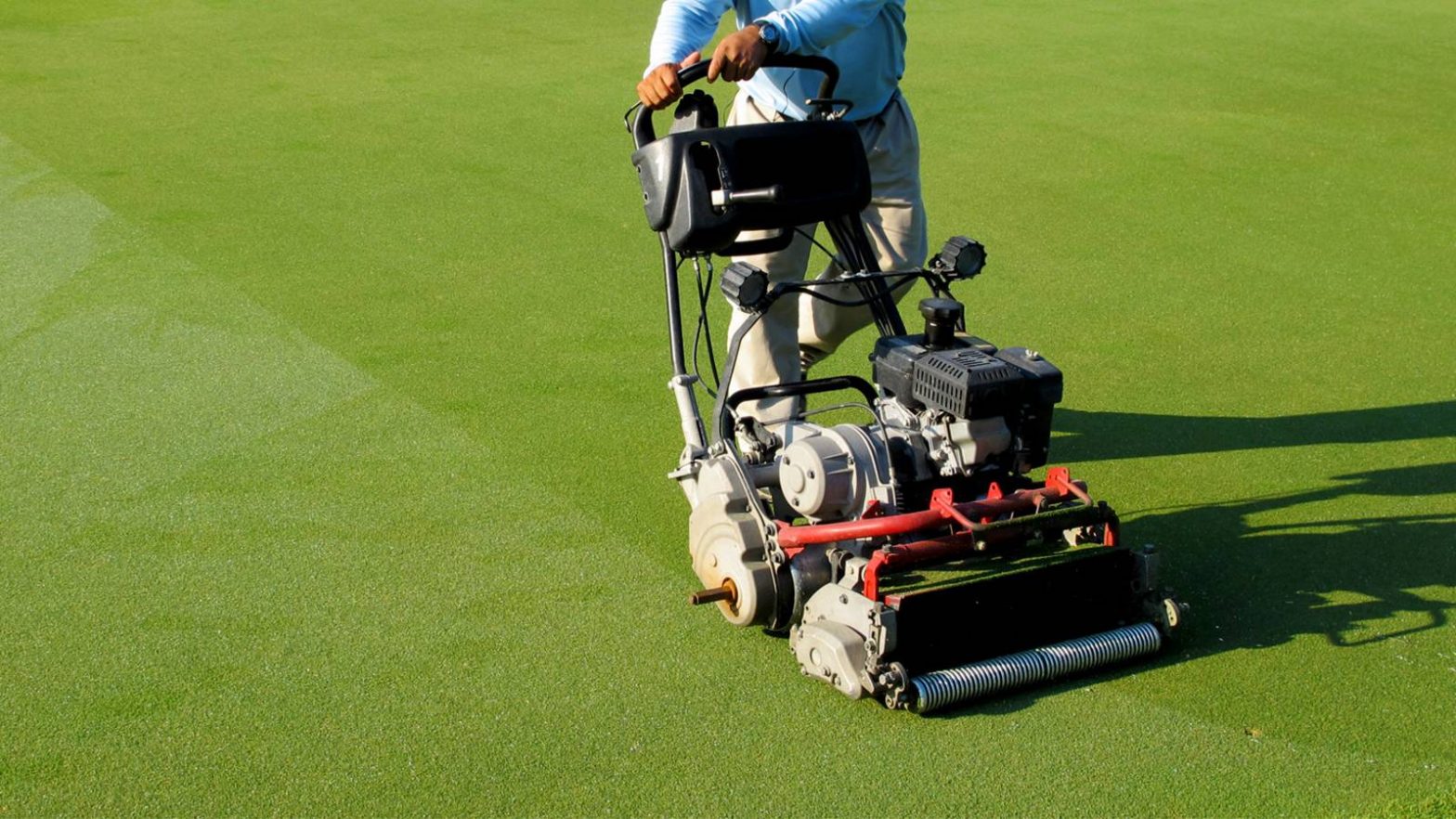 Your Guide to Golf Course Maintenance Equipment Lightspeed