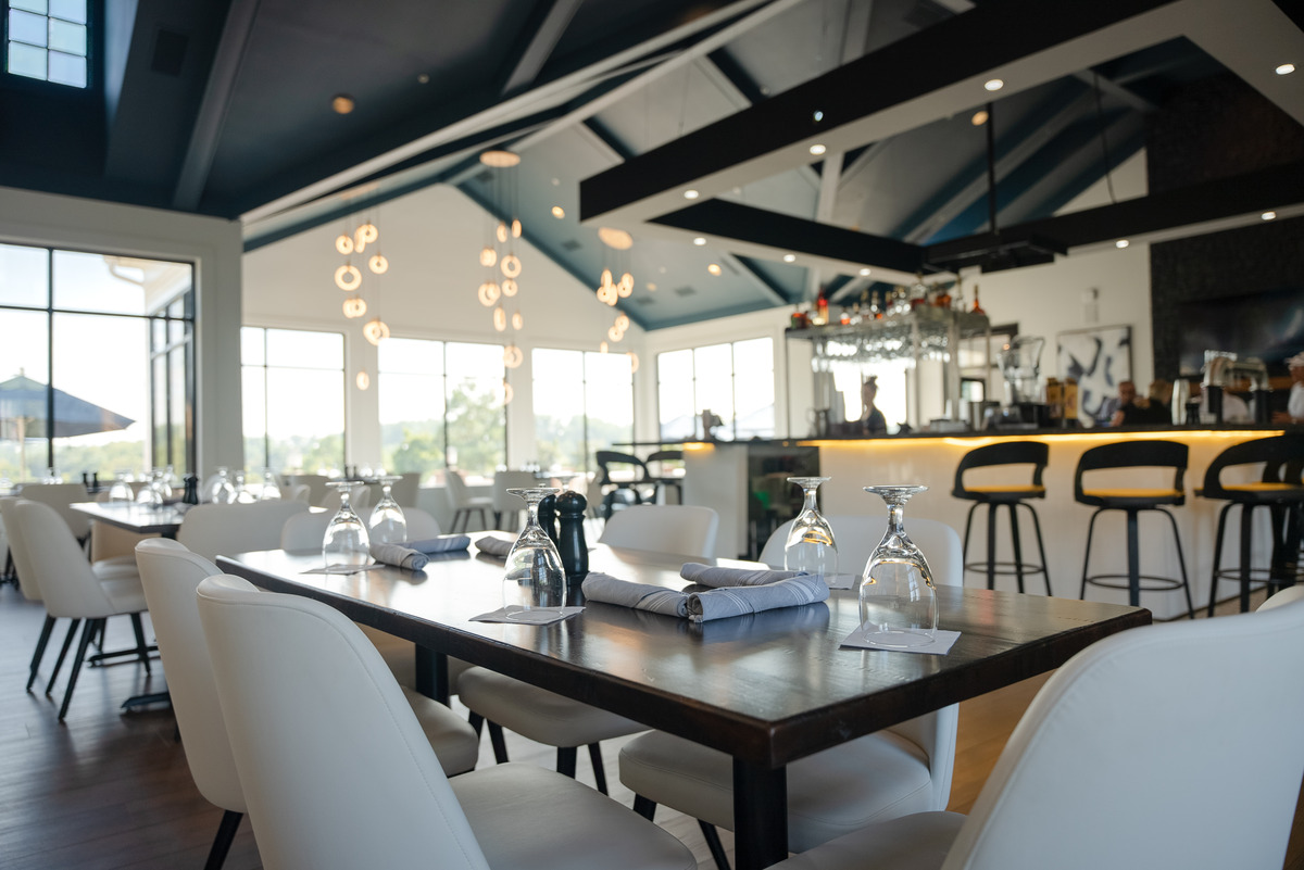 A dining room