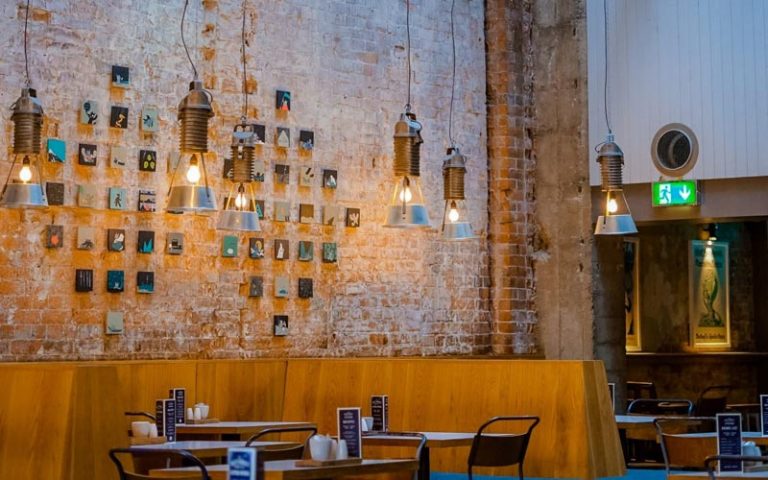 21-restaurant-design-and-decor-ideas-to-inspire-you-in-2024