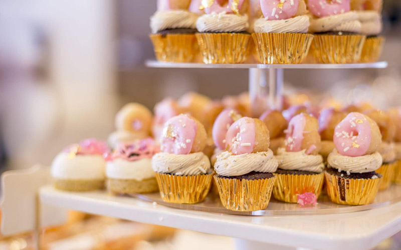 marketing dessert restaurant