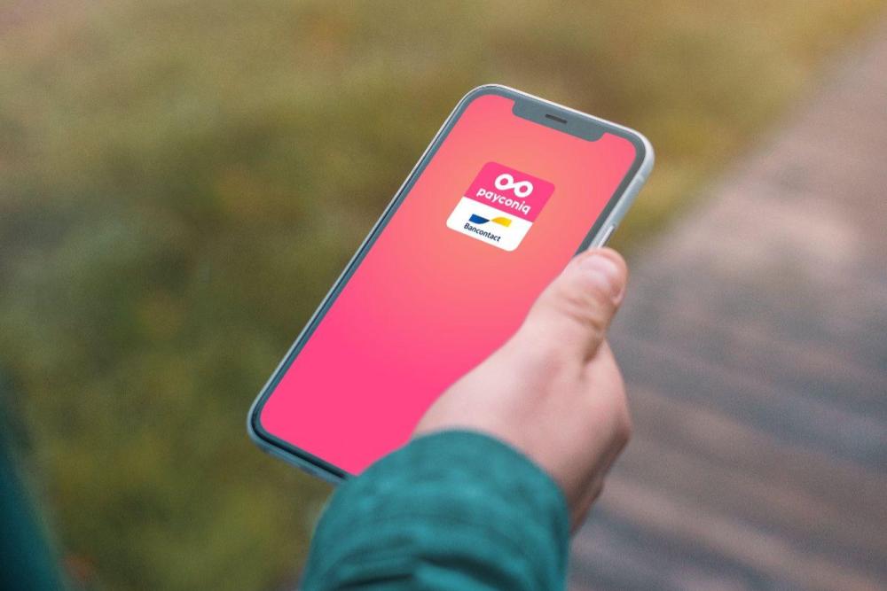 Smartphone met Payconiq app